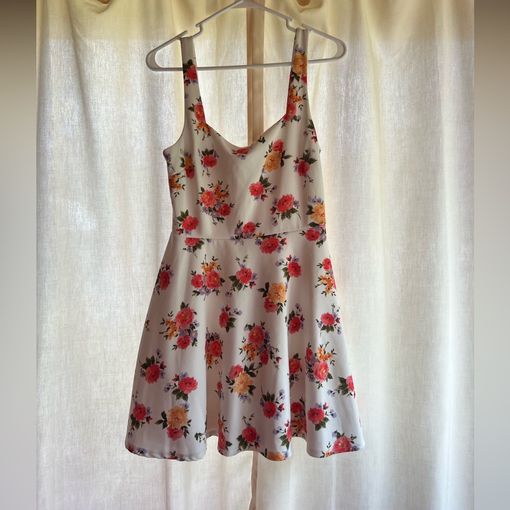 City Triangles Pink V-Neck Sleeveless Sundress